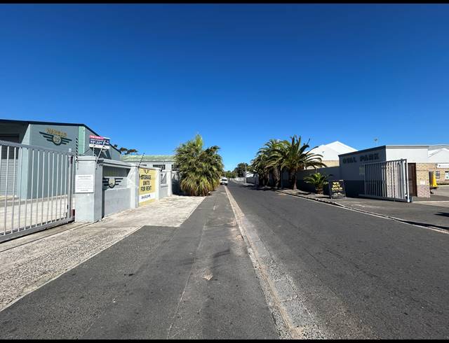 423M² BUILDING TO LET IN MAITLAND